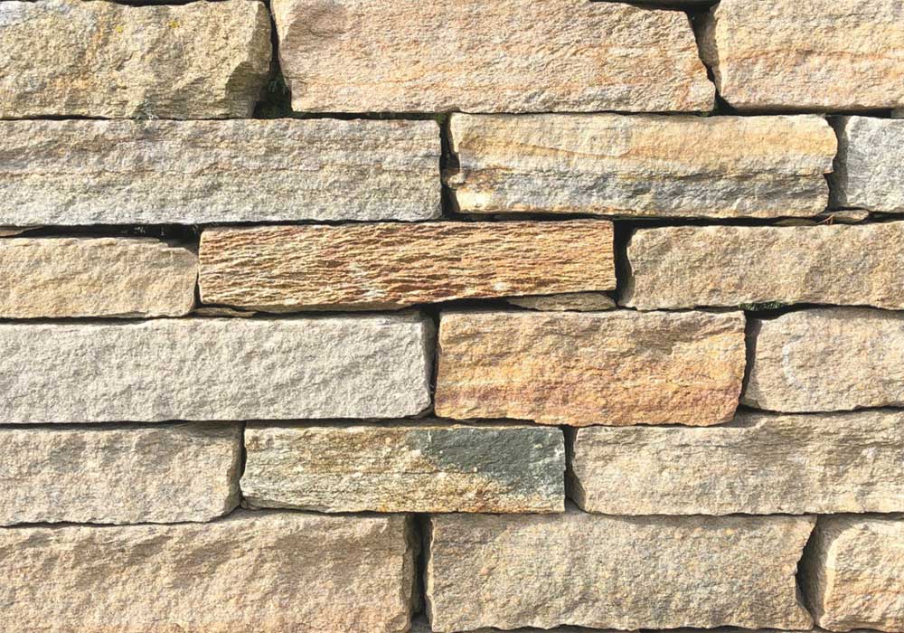 Trockenmauer – Das einfachst Schichtmauerwerk mit natürlicher Ästhetik und ökologischen Nutzen
