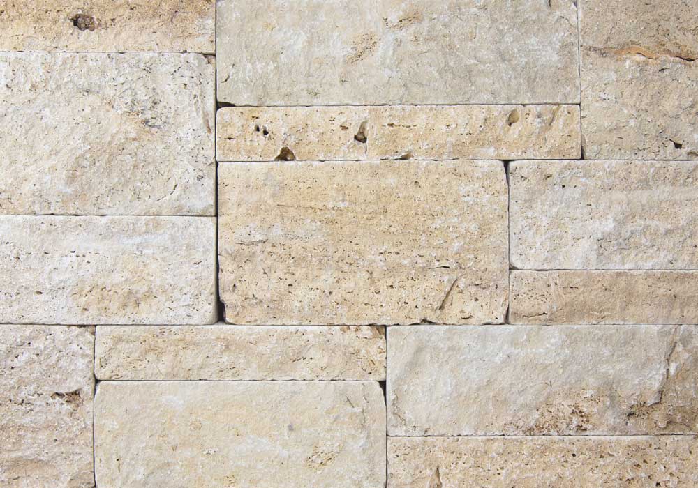 Unregelmäßiges Schichtmauerwerk - Entdecken Sie das ganz natürliche und rustikale Wechselschichtmauerwerk